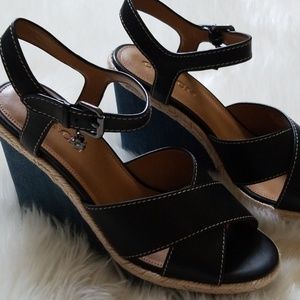 NWOT Coach Wedges